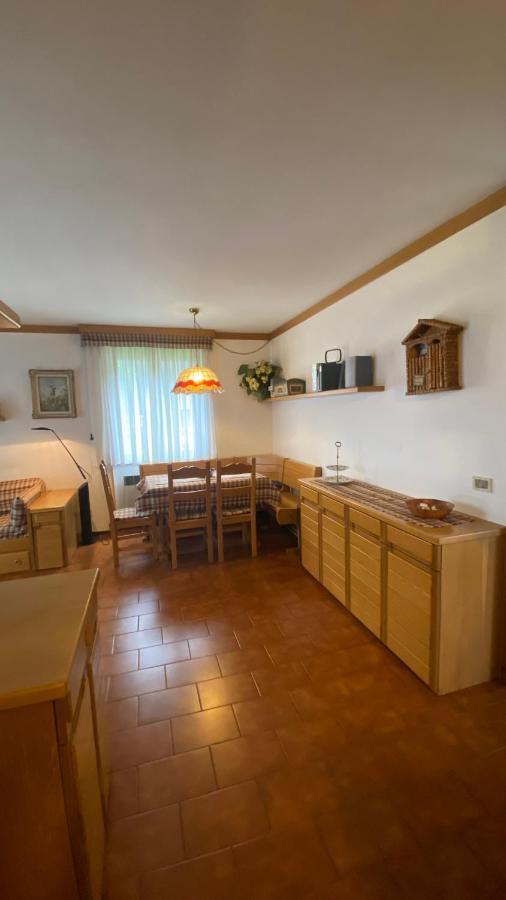 Trilocale Accogliente Con Camino A Pochi Minuti Da Madonna Di Campiglio Leilighet Spiazzo  Eksteriør bilde